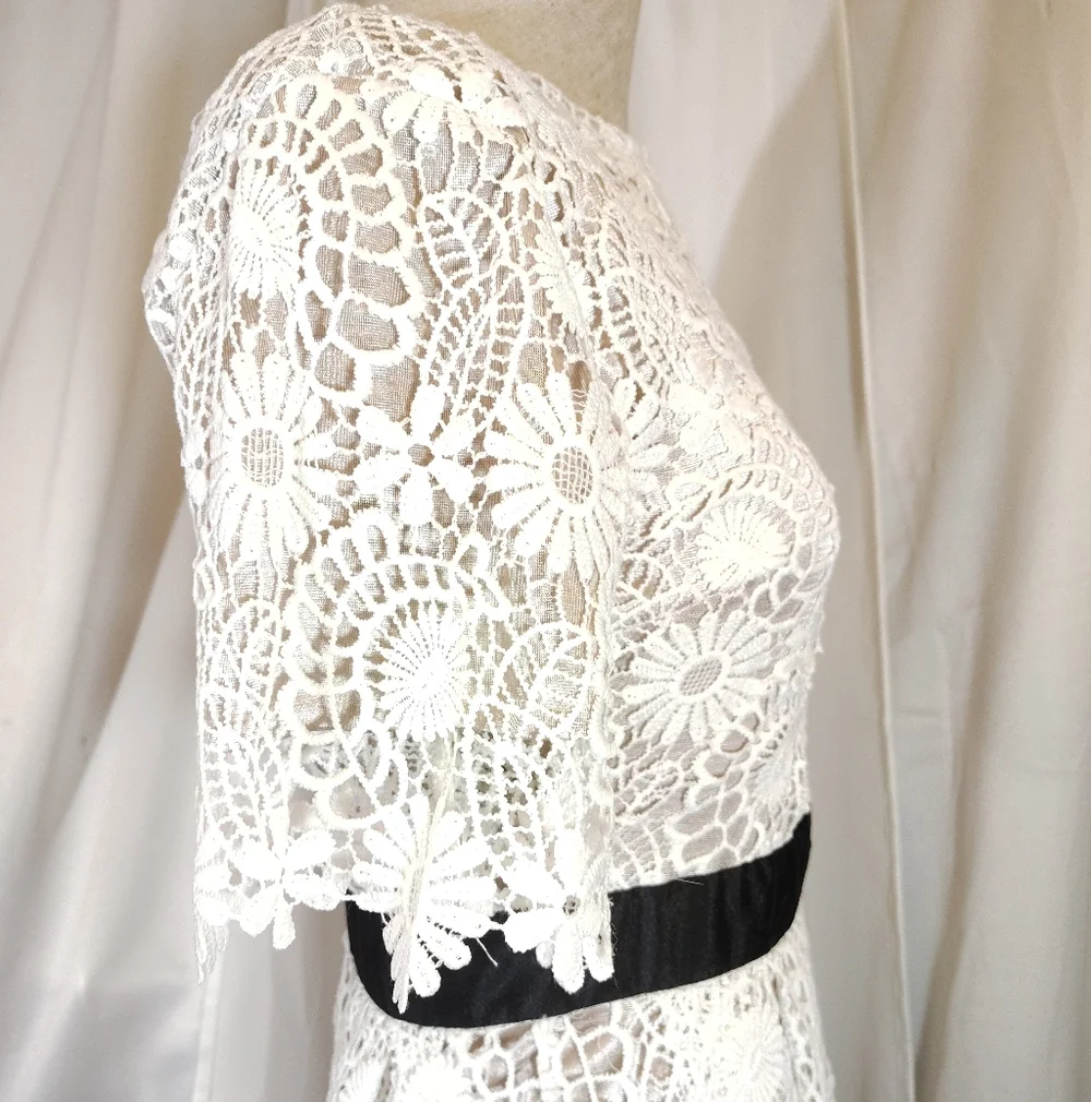 Lady Sharpely Maxi Dress, Vintage,White Lace Beige Lining, ZipUp, Short Sleeve,2 - Picture 11 of 14